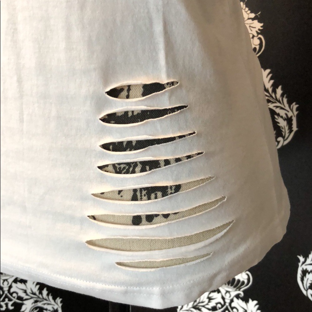 🍀 NWT! White Blessed Tank! - Picture 3 of 4